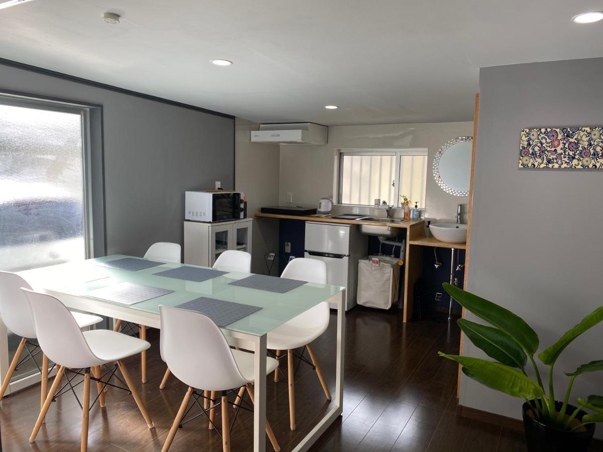 Family Room Okinawa Naha Exterior photo